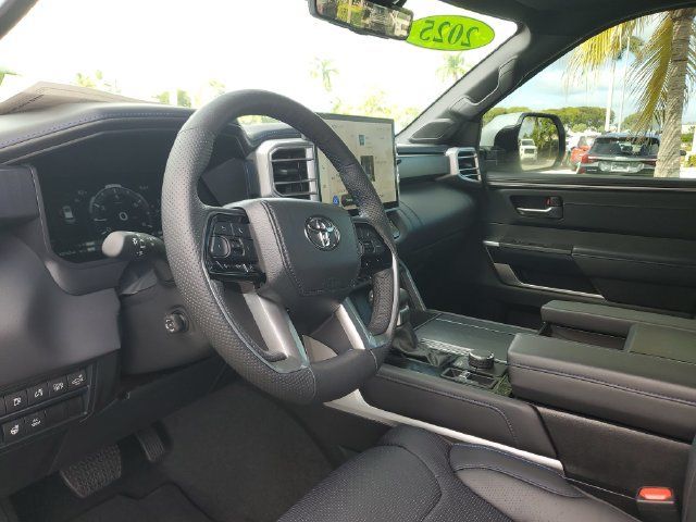 Used 2025 Toyota Sequoia Platinum AWD/4WD image 23