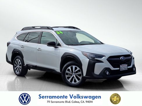 Used 2024 Subaru Outback Premium AWD/4WD image 1