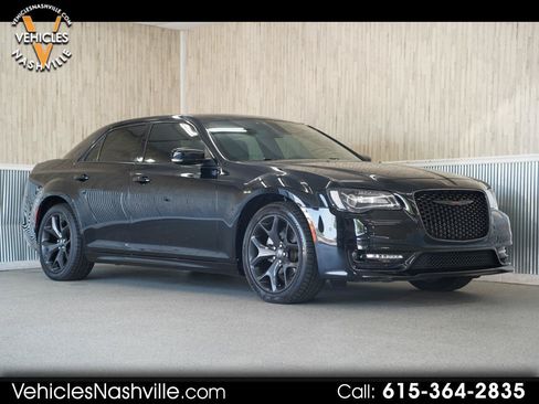 Used 2021 Chrysler 300 S w/ S Model Appearance Package RWD image 1