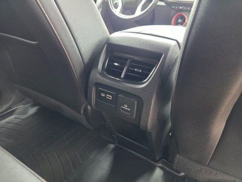 Used 2019 Chevrolet Blazer RS AWD/4WD image 16