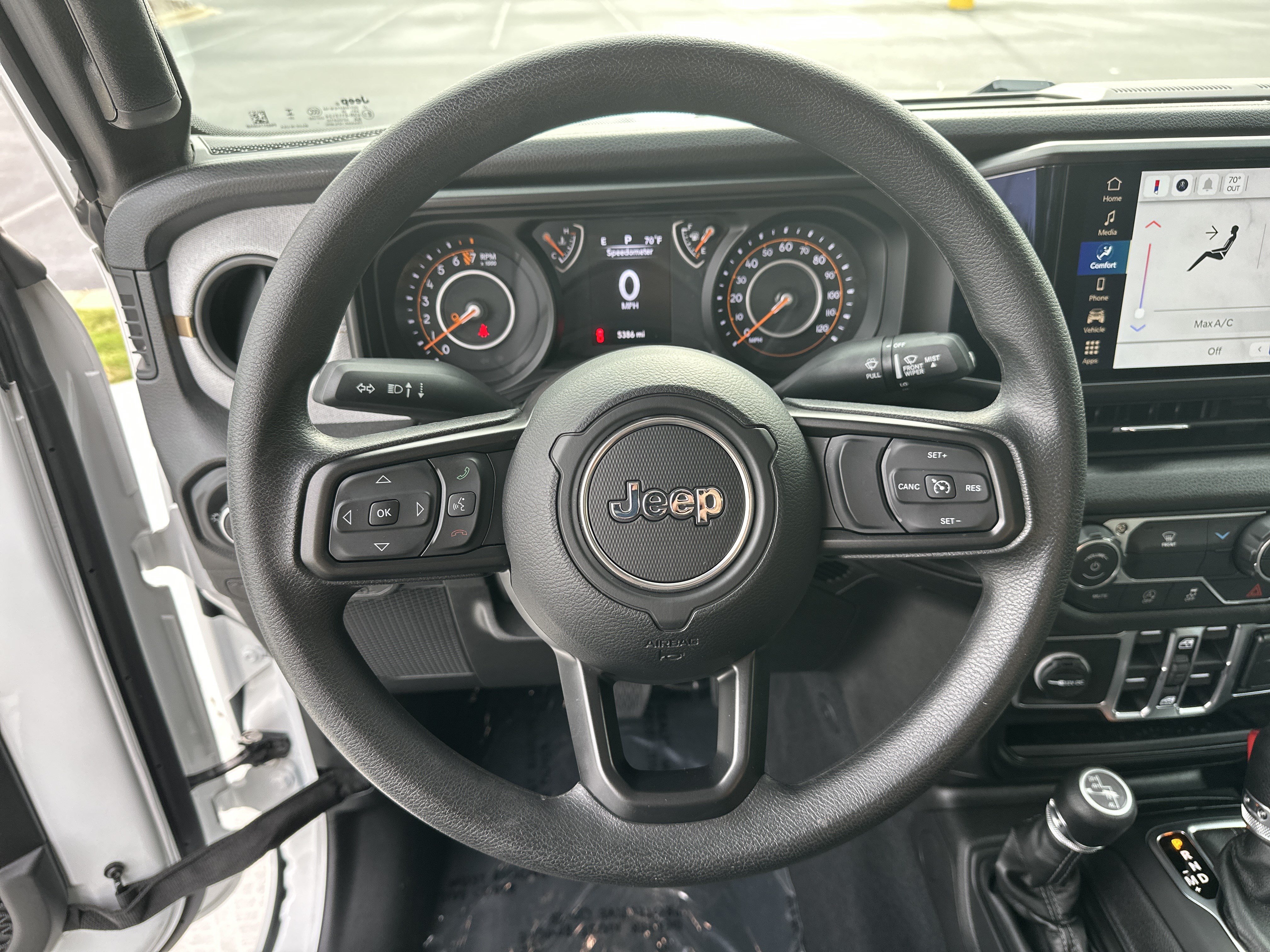Used 2026 Jeep Gladiator Sport AWD/4WD image 18