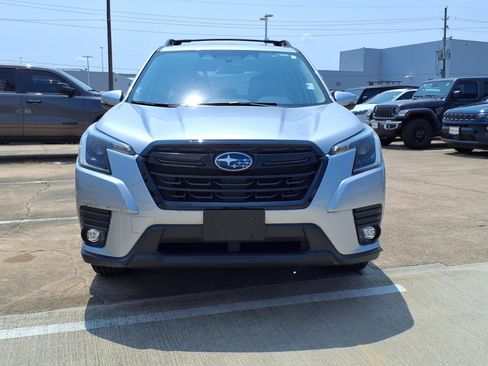 Used 2024 Subaru Forester Limited w/ POP Package 3 AWD/4WD image 22