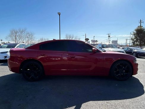 Used 2016 Dodge Charger R/T w/ Plus Group RWD image 6
