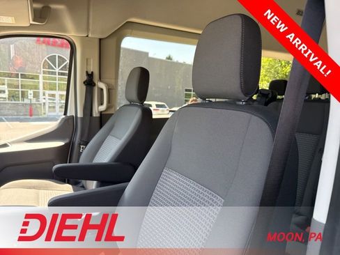 Used 2024 Ford Transit 350 XLT image 17