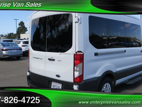 Used 2023 Ford Transit 350 XLT RWD image 5