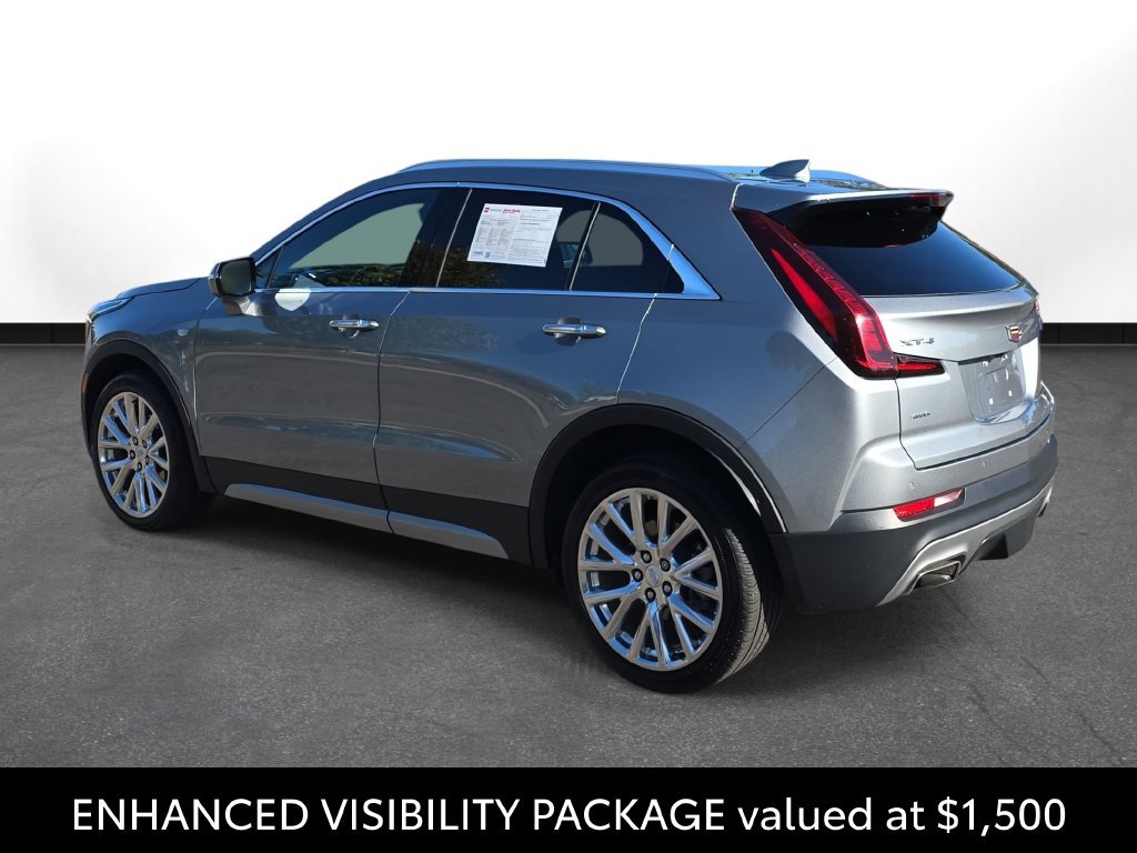 Used 2023 Cadillac XT4 Premium Luxury w/ Technology Package AWD/4WD image 8