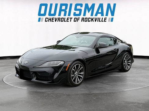Used 2022 Toyota Supra RWD image 2