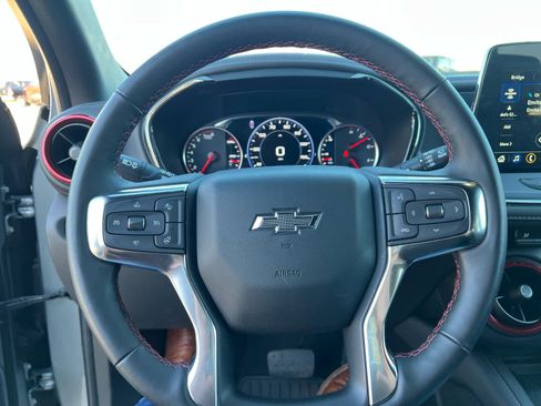Used 2025 Chevrolet Blazer RS w/ Driver Confidence II Package image 18