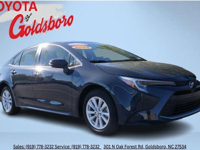 Used 2025 Toyota Corolla SE