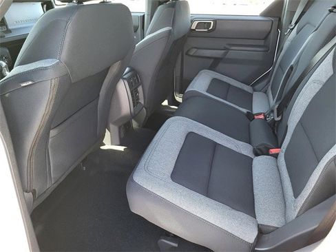 New 2025 Ford Bronco 4-Door image 7