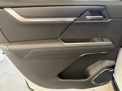 New 2026 GMC Acadia Elevation w/ Black Edition FWD image 24