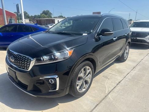 Used 2019 Kia Sorento SX FWD image 2