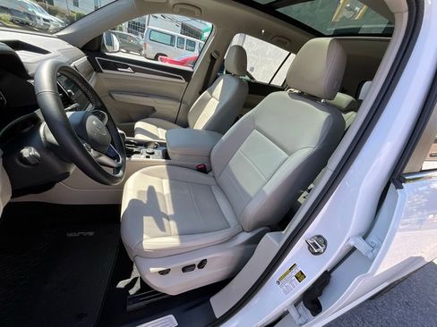 Used 2022 Volkswagen Atlas SE image 10