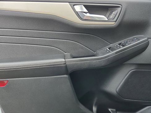 Used 2021 Ford Escape SEL image 20