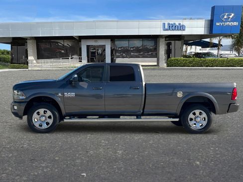 Used 2018 RAM 3500 Lone Star w/ Sport Appearance Group image 6