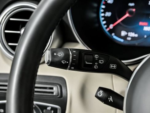 Used 2022 Mercedes-Benz GLC 300 GLC 300 4MATIC image 27