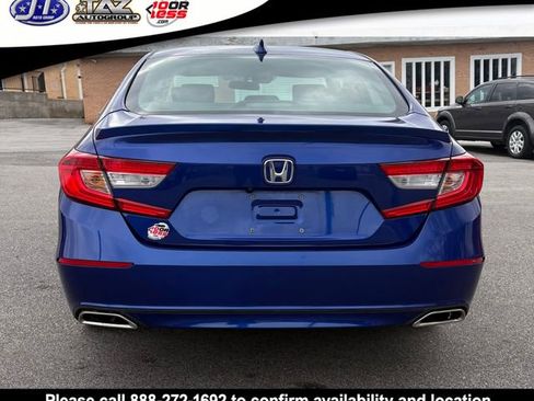 Used 2018 Honda Accord Sport image 3