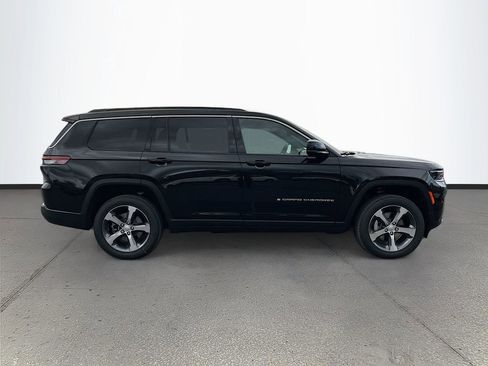 New 2026 Jeep Grand Cherokee L Limited image 8