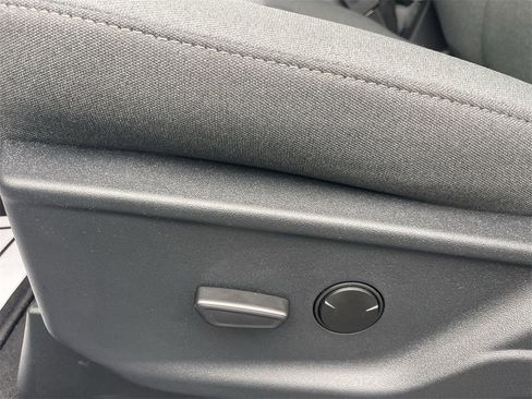 New 2026 Ford F250 XLT w/ XLT Premium Package image 18