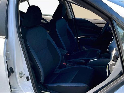 New 2025 Nissan Versa SV w/ Trunk Package image 10