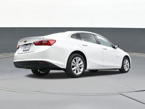 Used 2025 Chevrolet Malibu LT image 48
