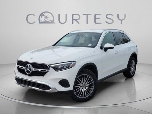 Certified 2026 Mercedes-Benz GLC 300 image 1