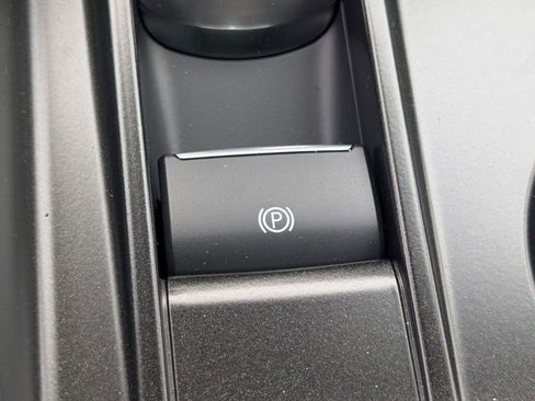 New 2026 Ford Explorer ST-Line image 36