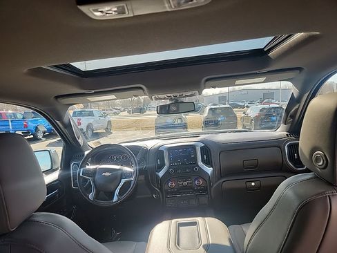 Used 2021 Chevrolet Silverado 1500 LTZ w/ LTZ Premium Package image 18