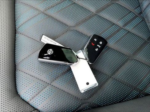 New 2025 Volkswagen Atlas Cross Sport SEL Premium R-Line image 28