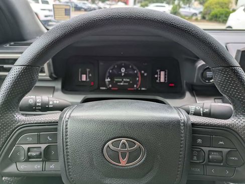 Used 2024 Toyota Tacoma SR5 AWD/4WD image 38