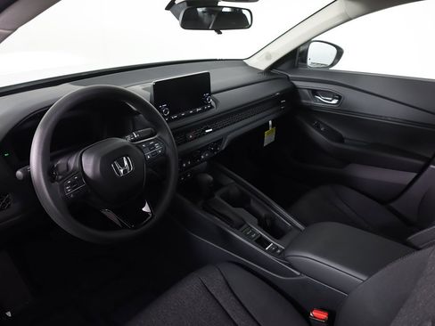 New 2025 Honda Accord SE image 17