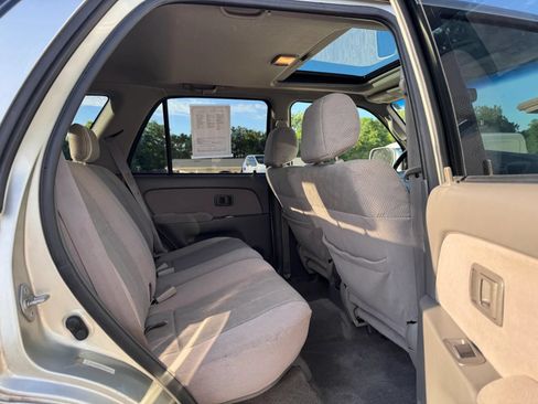 Used 2001 Toyota 4Runner SR5 AWD/4WD image 25