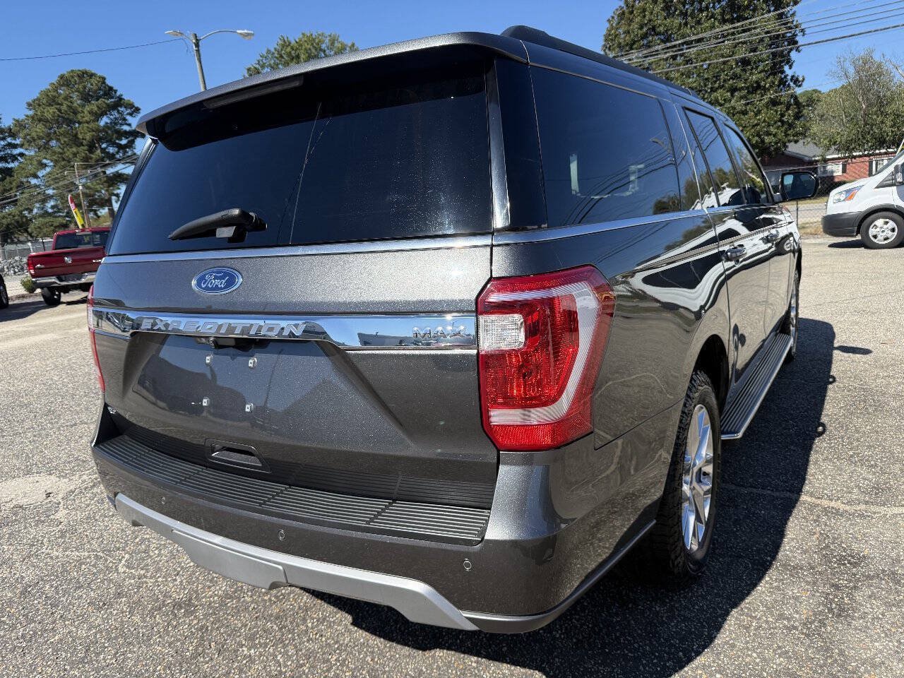 Used 2021 Ford Expedition Max XLT AWD/4WD image 22