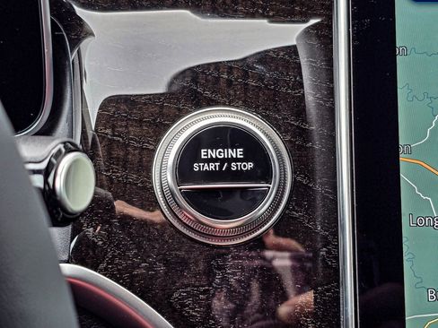 New 2025 Mercedes-Benz GLC 350e 4MATIC image 20