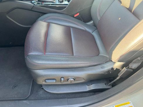 Used 2025 Chevrolet Blazer RS image 18