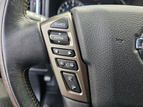 Used 2021 Nissan Titan Platinum Reserve w/ Moonroof Package image 31