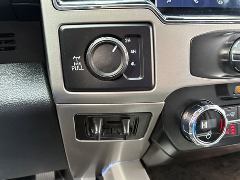 Used 2022 Ford F250 Lariat w/ Tremor Off-Road Package image 30