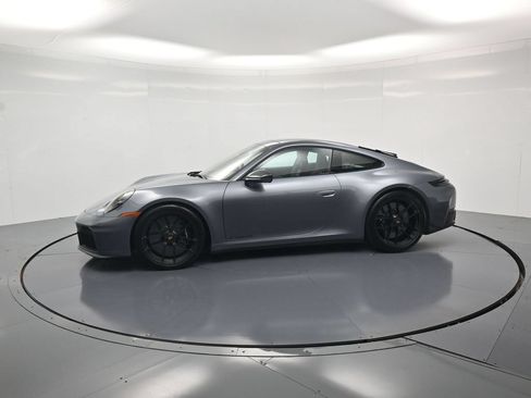 Certified 2025 Porsche 911 Carrera 4 GTS AWD/4WD image 2
