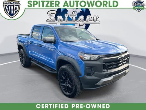 Used 2025 Chevrolet Colorado Trail Boss AWD/4WD image 1
