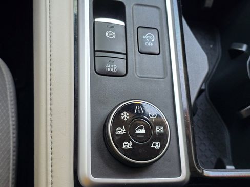 Certified 2023 Nissan Pathfinder SL AWD/4WD image 22