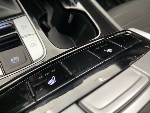 Used 2022 Hyundai Santa Cruz SEL image 32