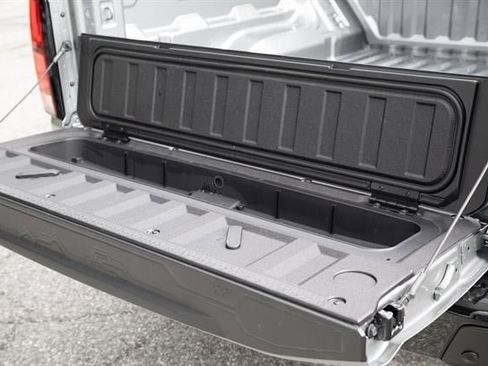 New 2026 Chevrolet Colorado Z71 w/ Technology Package image 26