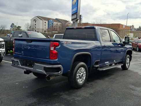 Used 2025 Chevrolet Silverado 2500 LT w/ Convenience Package image 6