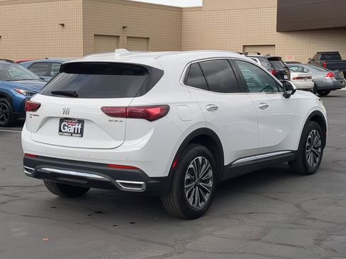 Used 2024 Buick Envision Preferred image 3