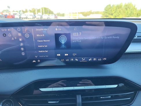 New 2026 Buick Enclave Avenir w/ Super Cruise Package image 13