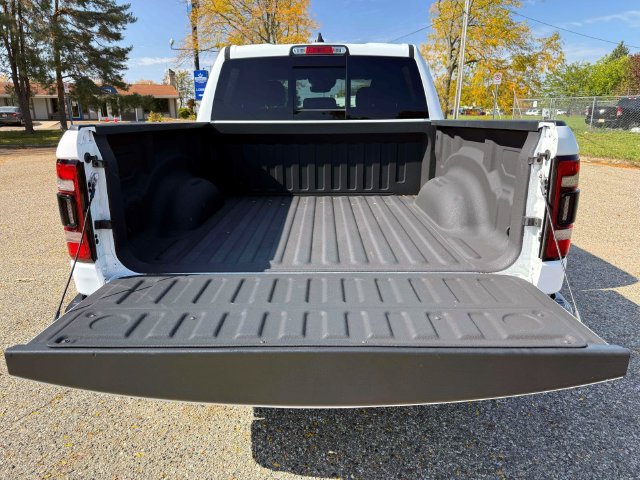 Used 2022 RAM 1500 Rebel w/ Rebel Level B Equipment Group AWD/4WD image 12