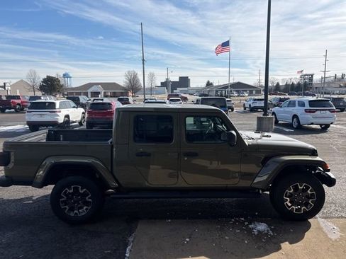New 2026 Jeep Gladiator Sport image 8