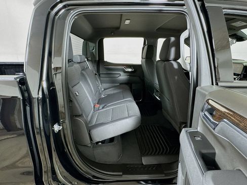 Certified 2026 GMC Sierra 1500 Elevation AWD/4WD image 25