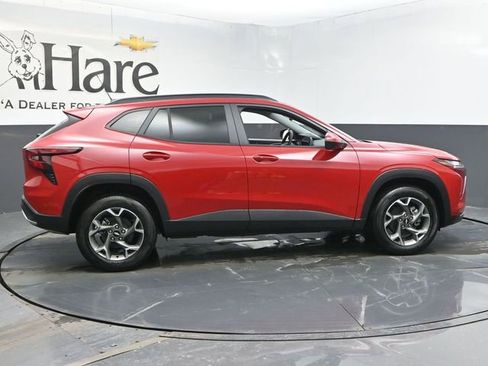 New 2026 Chevrolet Trax LT w/ Driver Confidence Package image 15