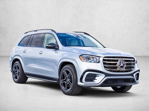 New 2026 Mercedes-Benz GLS 450 4MATIC image 3